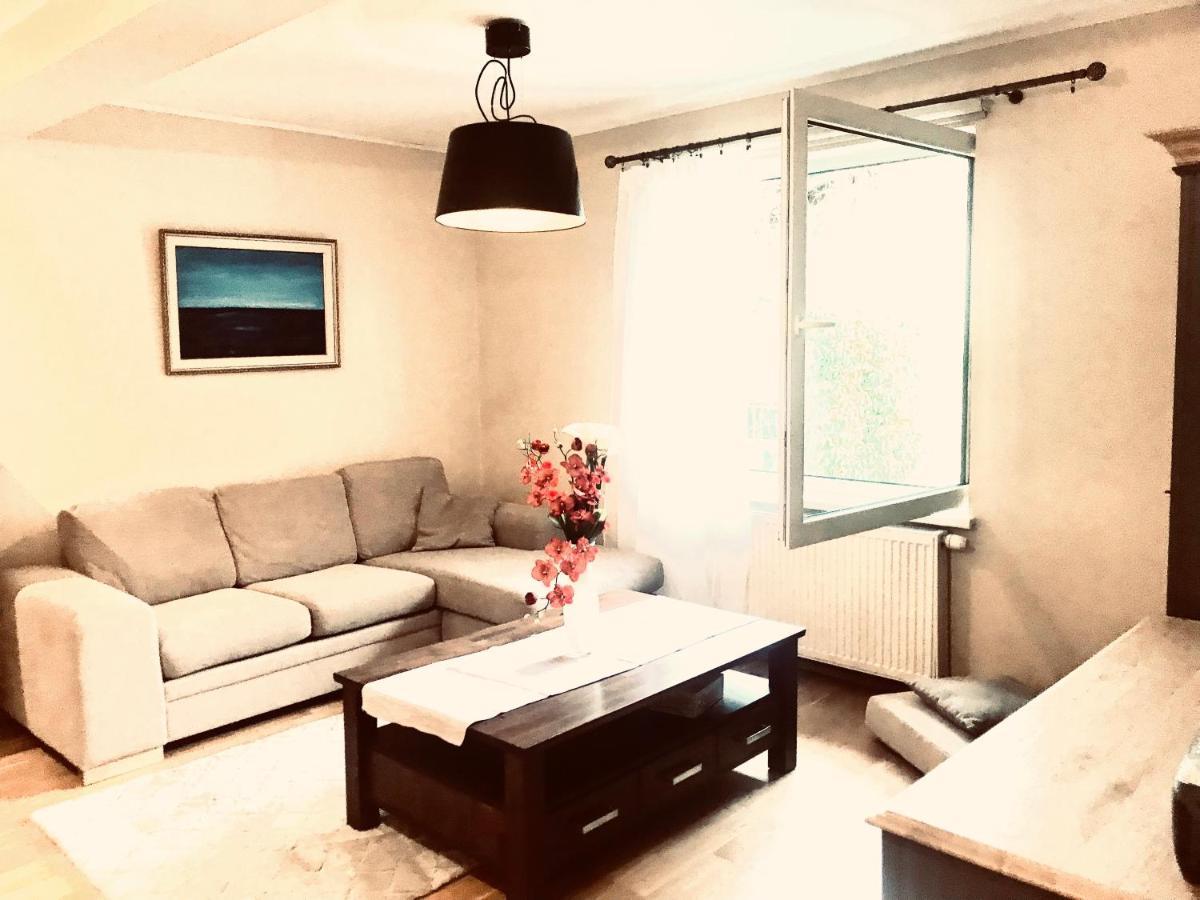 Cozy Penthouse Apartment, Free Parking Leilighet *